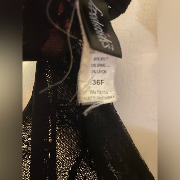 Frederick's of Hollywood Black Lace Bra - Picture 5 of 5